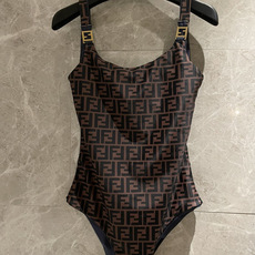 Fendi 芬迪连体😍🥰适合多种场景的游泳衣🏊♀️海边 游泳池 温泉 水上乐园 漂流都可以😌内搭也完全 Fendi 芬迪连体😍🥰适合多种场景的游泳衣🏊♀️海边 游泳池 温泉 水上乐园 漂流都可以😌内搭也完全