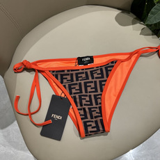 芬迪比基尼😍🥰适合多种场景的游泳衣🏊♀️海边 游泳池 温泉 水上乐园 漂流都可以😌内搭也完全可以 连体 芬迪比基尼😍🥰适合多种场景的游泳衣🏊♀️海边 游泳池 温泉 水上乐园 漂流都可以😌内搭也完全可以 连体