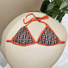芬迪比基尼😍🥰适合多种场景的游泳衣🏊♀️海边 游泳池 温泉 水上乐园 漂流都可以😌内搭也完全可以 连体 芬迪比基尼😍🥰适合多种场景的游泳衣🏊♀️海边 游泳池 温泉 水上乐园 漂流都可以😌内搭也完全可以 连体