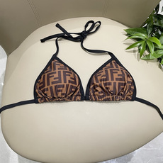 芬迪比基尼😍🥰适合多种场景的游泳衣🏊♀️海边 游泳池 温泉 水上乐园 漂流都可以😌内搭也完全可以 连体 芬迪比基尼😍🥰适合多种场景的游泳衣🏊♀️海边 游泳池 温泉 水上乐园 漂流都可以😌内搭也完全可以 连体