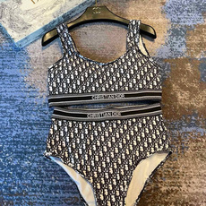 迪奥比基尼泳衣适合多种场景的游泳衣🏊♀️海边 游泳池 温泉 水上乐园 漂流都可以😌内搭也完全可以 连体 迪奥比基尼泳衣适合多种场景的游泳衣🏊♀️海边 游泳池 温泉 水上乐园 漂流都可以😌内搭也完全可以 连体