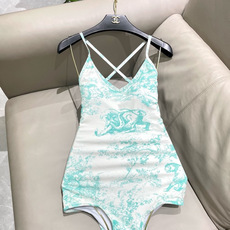 迪奥连体👙❤️😍🥰适合多种场景的游泳衣🏊♀️海边 游泳池 温泉 水上乐园 漂流都可以😌内搭外穿也完全可 迪奥连体👙❤️😍🥰适合多种场景的游泳衣🏊♀️海边 游泳池 温泉 水上乐园 漂流都可以😌内搭外穿也完全可