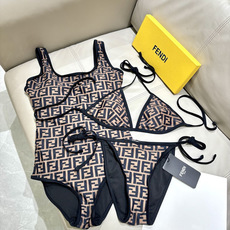 芬迪连体😍🥰适合多种场景的游泳衣🏊♀️海边 游泳池 温泉 水上乐园 漂流都可以😌内搭也完全可以 连体设 芬迪连体😍🥰适合多种场景的游泳衣🏊♀️海边 游泳池 温泉 水上乐园 漂流都可以😌内搭也完全可以 连体设