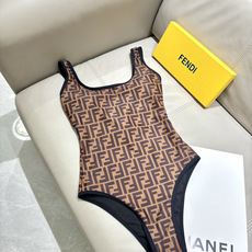 芬迪连体😍🥰适合多种场景的游泳衣🏊♀️海边 游泳池 温泉 水上乐园 漂流都可以😌内搭也完全可以 连体设 芬迪连体😍🥰适合多种场景的游泳衣🏊♀️海边 游泳池 温泉 水上乐园 漂流都可以😌内搭也完全可以 连体设