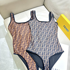 芬迪连体😍🥰适合多种场景的游泳衣🏊♀️海边 游泳池 温泉 水上乐园 漂流都可以😌内搭也完全可以 连体设 芬迪连体😍🥰适合多种场景的游泳衣🏊♀️海边 游泳池 温泉 水上乐园 漂流都可以😌内搭也完全可以 连体设