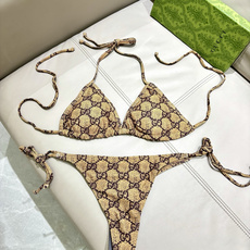 Gucci丁字裤😍🥰适合多种场景的游泳衣🏊♀️海边 游泳池 温泉 水上乐园 漂流都可以😌内搭也完全可以 Gucci丁字裤😍🥰适合多种场景的游泳衣🏊♀️海边 游泳池 温泉 水上乐园 漂流都可以😌内搭也完全可以