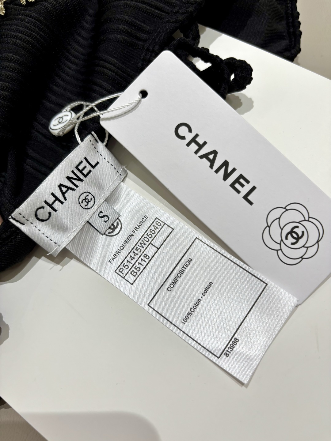 Chanel新款连体😍🥰适合多种场景的游泳衣🏊‍♀️海边 游泳池 温泉 水上乐园 漂流都可以😌内搭也完全