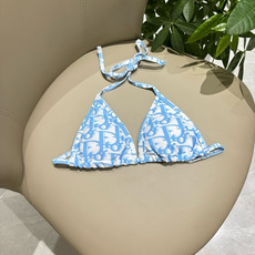 迪奥比基尼👙❤️😍🥰适合多种场景的游泳衣🏊♀️海边 游泳池 温泉 水上乐园 漂流都可以😌内搭外穿也完全 迪奥比基尼👙❤️😍🥰适合多种场景的游泳衣🏊♀️海边 游泳池 温泉 水上乐园 漂流都可以😌内搭外穿也完全