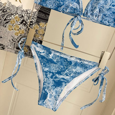 迪奥比基尼👙❤️😍🥰适合多种场景的游泳衣🏊♀️海边 游泳池 温泉 水上乐园 漂流都可以😌内搭外穿也完全 迪奥比基尼👙❤️😍🥰适合多种场景的游泳衣🏊♀️海边 游泳池 温泉 水上乐园 漂流都可以😌内搭外穿也完全