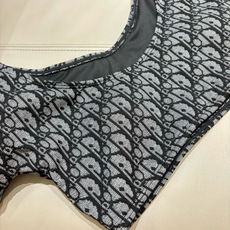 迪奥泳衣 印花适合多种场景的游泳衣🏊♀️海边 游泳池 温泉 水上乐园 漂流都可以😌内搭也完全可以 连体 迪奥泳衣 印花适合多种场景的游泳衣🏊♀️海边 游泳池 温泉 水上乐园 漂流都可以😌内搭也完全可以 连体