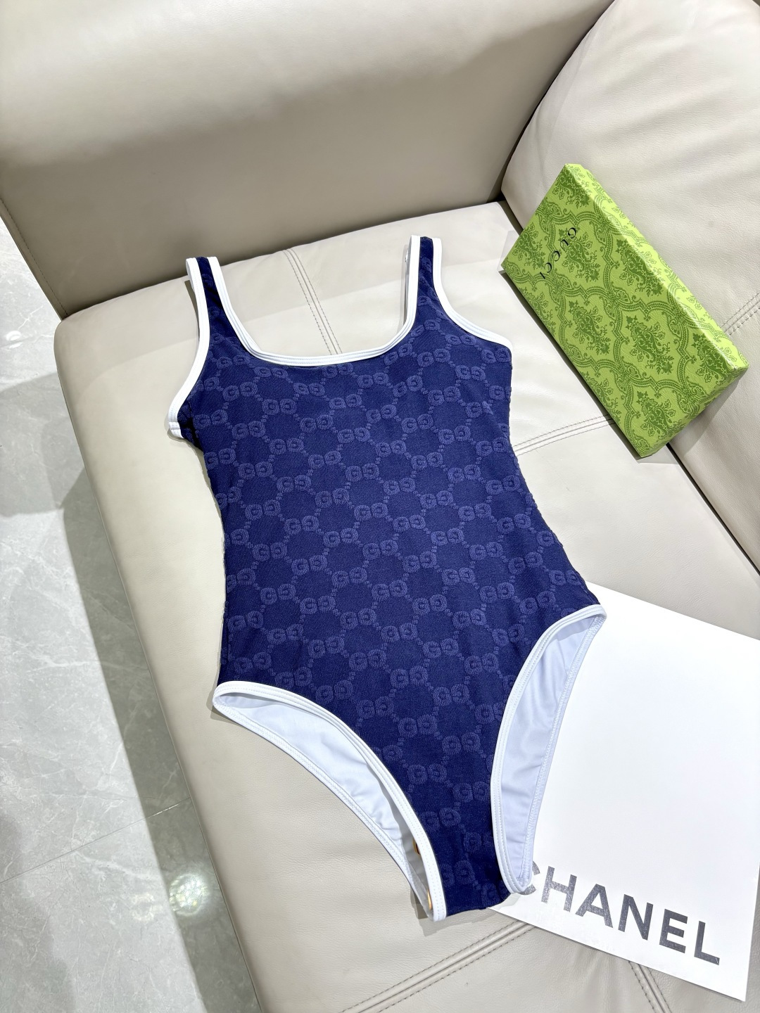 Gucci新款泳衣 印花适合多种场景的游泳衣🏊‍♀️海边 游泳池 温泉 水上乐园 漂流都可以😌内搭也完全