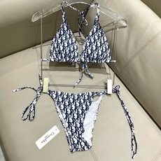 迪奥比基尼😍🥰适合多种场景的游泳衣🏊♀️海边 游泳池 温泉 水上乐园 漂流都可以😌内搭也完全可以 连体 迪奥比基尼😍🥰适合多种场景的游泳衣🏊♀️海边 游泳池 温泉 水上乐园 漂流都可以😌内搭也完全可以 连体