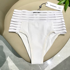 Chanel新款分体泳衣 时尚潮流款 😍🥰适合多种场景的游泳衣🏊♀️海边 游泳池 温泉 水上乐园 漂流 Chanel新款分体泳衣 时尚潮流款 😍🥰适合多种场景的游泳衣🏊♀️海边 游泳池 温泉 水上乐园 漂流