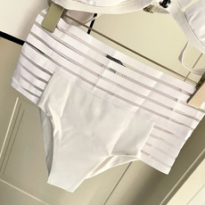 Chanel新款分体泳衣 时尚潮流款 😍🥰适合多种场景的游泳衣🏊♀️海边 游泳池 温泉 水上乐园 漂流 Chanel新款分体泳衣 时尚潮流款 😍🥰适合多种场景的游泳衣🏊♀️海边 游泳池 温泉 水上乐园 漂流