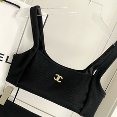 Chanel新款分体泳衣 时尚潮流款 😍🥰适合多种场景的游泳衣🏊♀️海边 游泳池 温泉 水上乐园 漂流 Chanel新款分体泳衣 时尚潮流款 😍🥰适合多种场景的游泳衣🏊♀️海边 游泳池 温泉 水上乐园 漂流