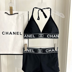 Chanel新款分体泳衣😍🥰适合多种场景的游泳衣🏊♀️海边 游泳池 温泉 水上乐园 漂流都可以😌内搭也 Chanel新款分体泳衣😍🥰适合多种场景的游泳衣🏊♀️海边 游泳池 温泉 水上乐园 漂流都可以😌内搭也