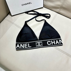 Chanel新款分体泳衣😍🥰适合多种场景的游泳衣🏊♀️海边 游泳池 温泉 水上乐园 漂流都可以😌内搭也 Chanel新款分体泳衣😍🥰适合多种场景的游泳衣🏊♀️海边 游泳池 温泉 水上乐园 漂流都可以😌内搭也