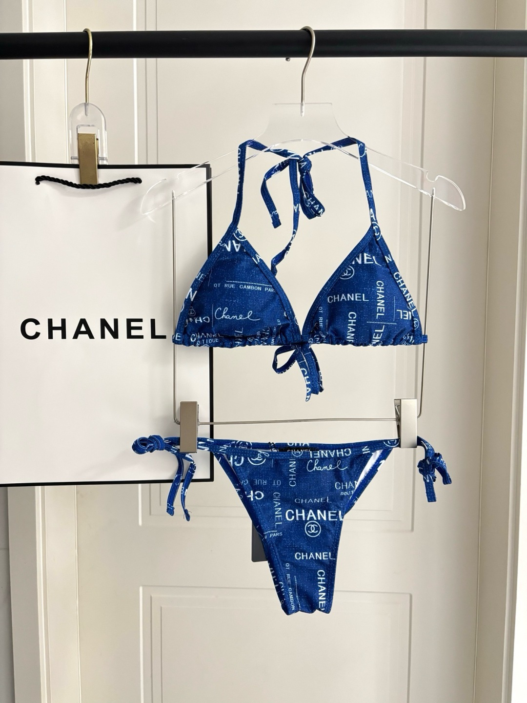 Chanel新款泳衣😍🥰适合多种场景的游泳衣🏊‍♀️海边 游泳池 温泉 水上乐园 漂流都可以😌内搭也完全