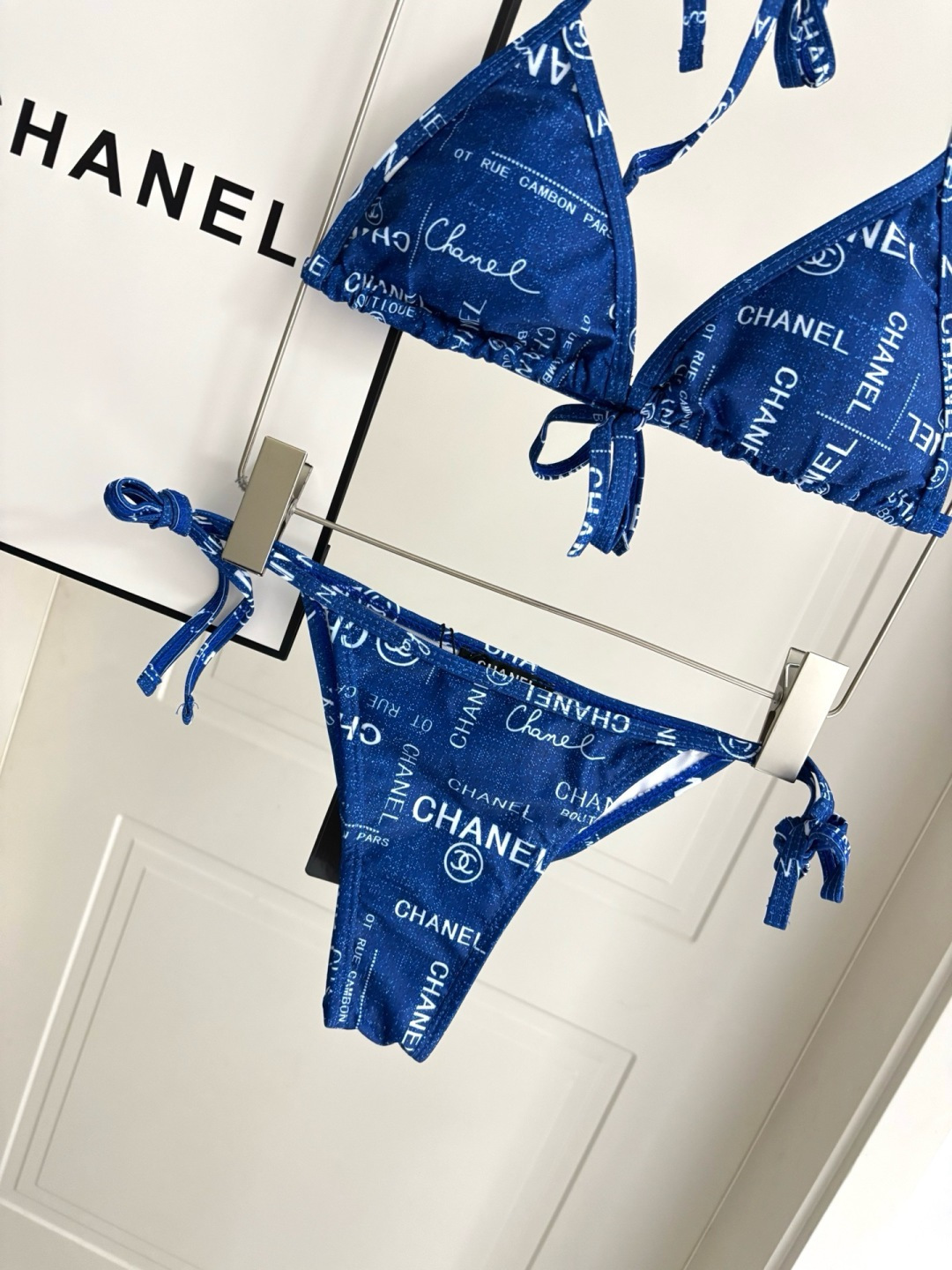 Chanel新款泳衣😍🥰适合多种场景的游泳衣🏊‍♀️海边 游泳池 温泉 水上乐园 漂流都可以😌内搭也完全