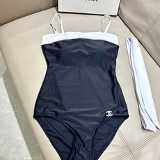 Chanel新款泳衣👙❤️😍🥰适合多种场景的游泳衣🏊♀️海边 游泳池 温泉 水上乐园 漂流都可以😌内搭 Chanel新款泳衣👙❤️😍🥰适合多种场景的游泳衣🏊♀️海边 游泳池 温泉 水上乐园 漂流都可以😌内搭