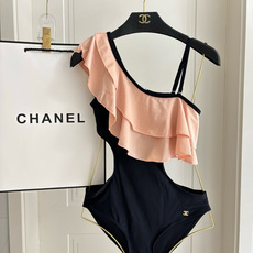 Chanel新款泳衣👙❤️😍🥰适合多种场景的游泳衣🏊♀️海边 游泳池 温泉 水上乐园 漂流都可以😌内搭 Chanel新款泳衣👙❤️😍🥰适合多种场景的游泳衣🏊♀️海边 游泳池 温泉 水上乐园 漂流都可以😌内搭