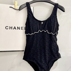 Chanel新款泳衣👙❤️😍🥰适合多种场景的游泳衣🏊♀️海边 游泳池 温泉 水上乐园 漂流都可以😌内搭 Chanel新款泳衣👙❤️😍🥰适合多种场景的游泳衣🏊♀️海边 游泳池 温泉 水上乐园 漂流都可以😌内搭