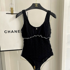 Chanel新款泳衣👙❤️😍🥰适合多种场景的游泳衣🏊♀️海边 游泳池 温泉 水上乐园 漂流都可以😌内搭 Chanel新款泳衣👙❤️😍🥰适合多种场景的游泳衣🏊♀️海边 游泳池 温泉 水上乐园 漂流都可以😌内搭