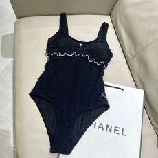 Chanel新款泳衣👙❤️😍🥰适合多种场景的游泳衣🏊♀️海边 游泳池 温泉 水上乐园 漂流都可以😌内搭 Chanel新款泳衣👙❤️😍🥰适合多种场景的游泳衣🏊♀️海边 游泳池 温泉 水上乐园 漂流都可以😌内搭