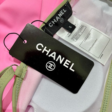 Chanel新款泳衣👙❤️😍🥰适合多种场景的游泳衣🏊♀️海边 游泳池 温泉 水上乐园 漂流都可以😌内搭 Chanel新款泳衣👙❤️😍🥰适合多种场景的游泳衣🏊♀️海边 游泳池 温泉 水上乐园 漂流都可以😌内搭