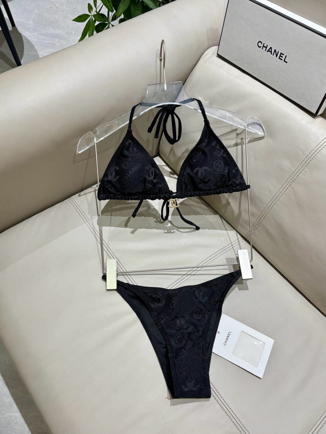 Chanel新款泳衣👙❤️😍🥰适合多种场景的游泳衣🏊‍♀️海边 游泳池 温泉 水上乐园 漂流都可以😌内搭