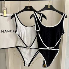 Chanel新款泳衣👙❤️😍🥰适合多种场景的游泳衣🏊♀️海边 游泳池 温泉 水上乐园 漂流都可以😌内搭 Chanel新款泳衣👙❤️😍🥰适合多种场景的游泳衣🏊♀️海边 游泳池 温泉 水上乐园 漂流都可以😌内搭