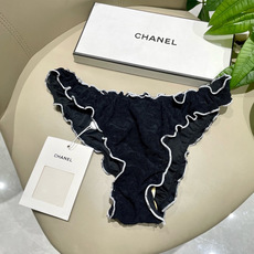 Chanel新款比基尼泳衣😍🥰适合多种场景的游泳衣🏊♀️海边 游泳池 温泉 水上乐园 漂流都可以😌内搭 Chanel新款比基尼泳衣😍🥰适合多种场景的游泳衣🏊♀️海边 游泳池 温泉 水上乐园 漂流都可以😌内搭