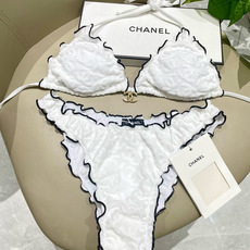 Chanel新款比基尼泳衣😍🥰适合多种场景的游泳衣🏊♀️海边 游泳池 温泉 水上乐园 漂流都可以😌内搭 Chanel新款比基尼泳衣😍🥰适合多种场景的游泳衣🏊♀️海边 游泳池 温泉 水上乐园 漂流都可以😌内搭