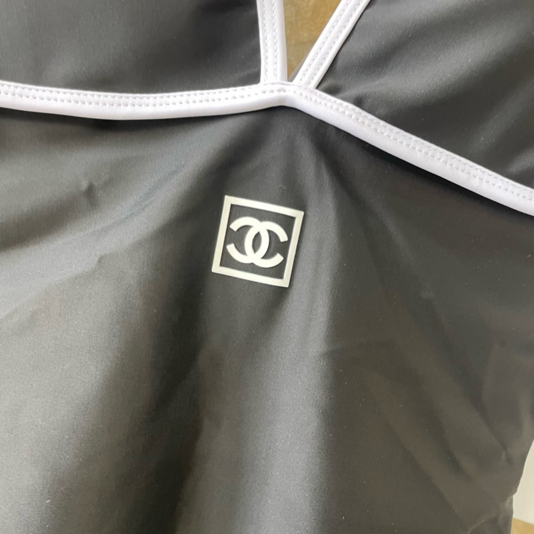 Chanel新款泳衣😍🥰适合多种场景的游泳衣🏊‍♀️海边 游泳池 温泉 水上乐园 漂流都可以😌内搭也完全