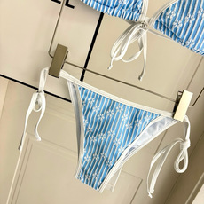 Chanel泳衣😍🥰适合多种场景的游泳衣🏊♀️海边 游泳池 温泉 水上乐园 漂流都可以😌内搭也完全可以 Chanel泳衣😍🥰适合多种场景的游泳衣🏊♀️海边 游泳池 温泉 水上乐园 漂流都可以😌内搭也完全可以