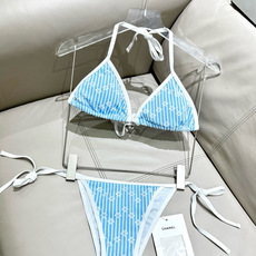 Chanel泳衣😍🥰适合多种场景的游泳衣🏊♀️海边 游泳池 温泉 水上乐园 漂流都可以😌内搭也完全可以 Chanel泳衣😍🥰适合多种场景的游泳衣🏊♀️海边 游泳池 温泉 水上乐园 漂流都可以😌内搭也完全可以