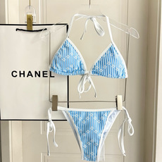 Chanel泳衣😍🥰适合多种场景的游泳衣🏊♀️海边 游泳池 温泉 水上乐园 漂流都可以😌内搭也完全可以 Chanel泳衣😍🥰适合多种场景的游泳衣🏊♀️海边 游泳池 温泉 水上乐园 漂流都可以😌内搭也完全可以