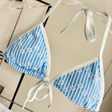 Chanel泳衣😍🥰适合多种场景的游泳衣🏊♀️海边 游泳池 温泉 水上乐园 漂流都可以😌内搭也完全可以 Chanel泳衣😍🥰适合多种场景的游泳衣🏊♀️海边 游泳池 温泉 水上乐园 漂流都可以😌内搭也完全可以