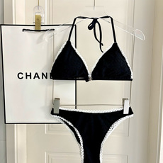 Chanel泳衣😍🥰适合多种场景的游泳衣🏊♀️海边 游泳池 温泉 水上乐园 漂流都可以😌内搭也完全可以 Chanel泳衣😍🥰适合多种场景的游泳衣🏊♀️海边 游泳池 温泉 水上乐园 漂流都可以😌内搭也完全可以