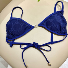 Gucci新款比基尼😍🥰适合多种场景的游泳衣🏊♀️海边 游泳池 温泉 水上乐园 漂流都可以😌内搭也完全 Gucci新款比基尼😍🥰适合多种场景的游泳衣🏊♀️海边 游泳池 温泉 水上乐园 漂流都可以😌内搭也完全