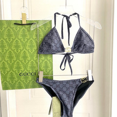 Gucci古奇新款比基尼泳衣👙❤️😍🥰适合多种场景的游泳衣🏊♀️海边 游泳池 温泉 水上乐园 漂流都可 Gucci古奇新款比基尼泳衣👙❤️😍🥰适合多种场景的游泳衣🏊♀️海边 游泳池 温泉 水上乐园 漂流都可