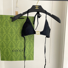 Gucci古奇新款比基尼泳衣👙❤️😍🥰适合多种场景的游泳衣🏊♀️海边 游泳池 温泉 水上乐园 漂流都可 Gucci古奇新款比基尼泳衣👙❤️😍🥰适合多种场景的游泳衣🏊♀️海边 游泳池 温泉 水上乐园 漂流都可