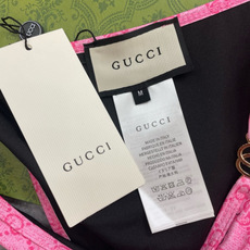Gucci古奇新款比基尼泳衣👙❤️😍🥰适合多种场景的游泳衣🏊♀️海边 游泳池 温泉 水上乐园 漂流都可 Gucci古奇新款比基尼泳衣👙❤️😍🥰适合多种场景的游泳衣🏊♀️海边 游泳池 温泉 水上乐园 漂流都可
