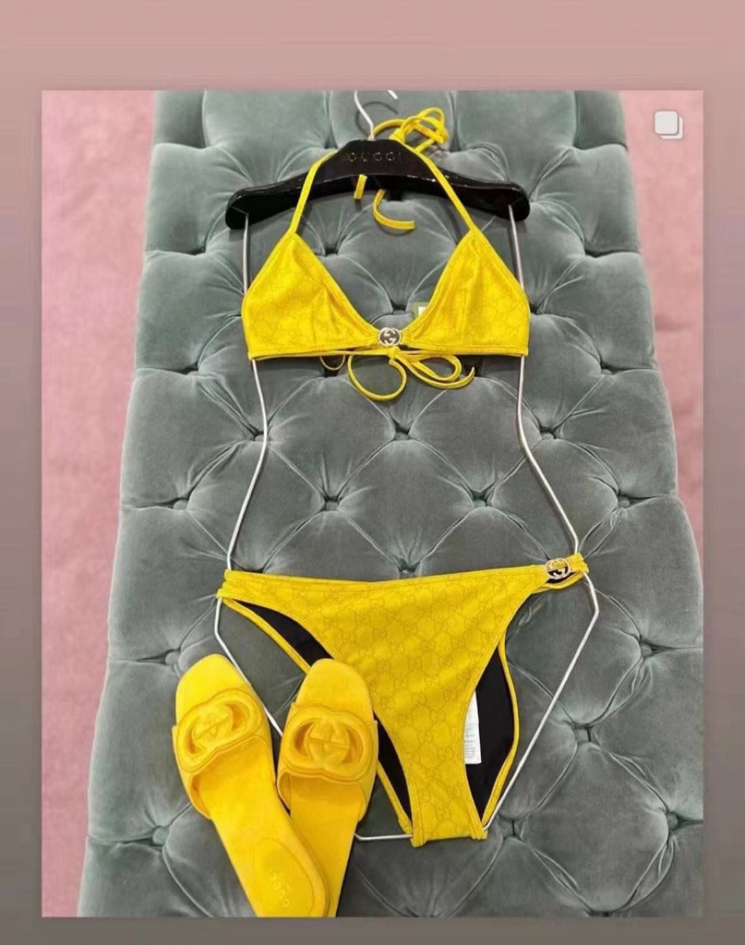 Gucci古奇新款比基尼泳衣👙❤️😍🥰适合多种场景的游泳衣🏊‍♀️海边 游泳池 温泉 水上乐园 漂流都可