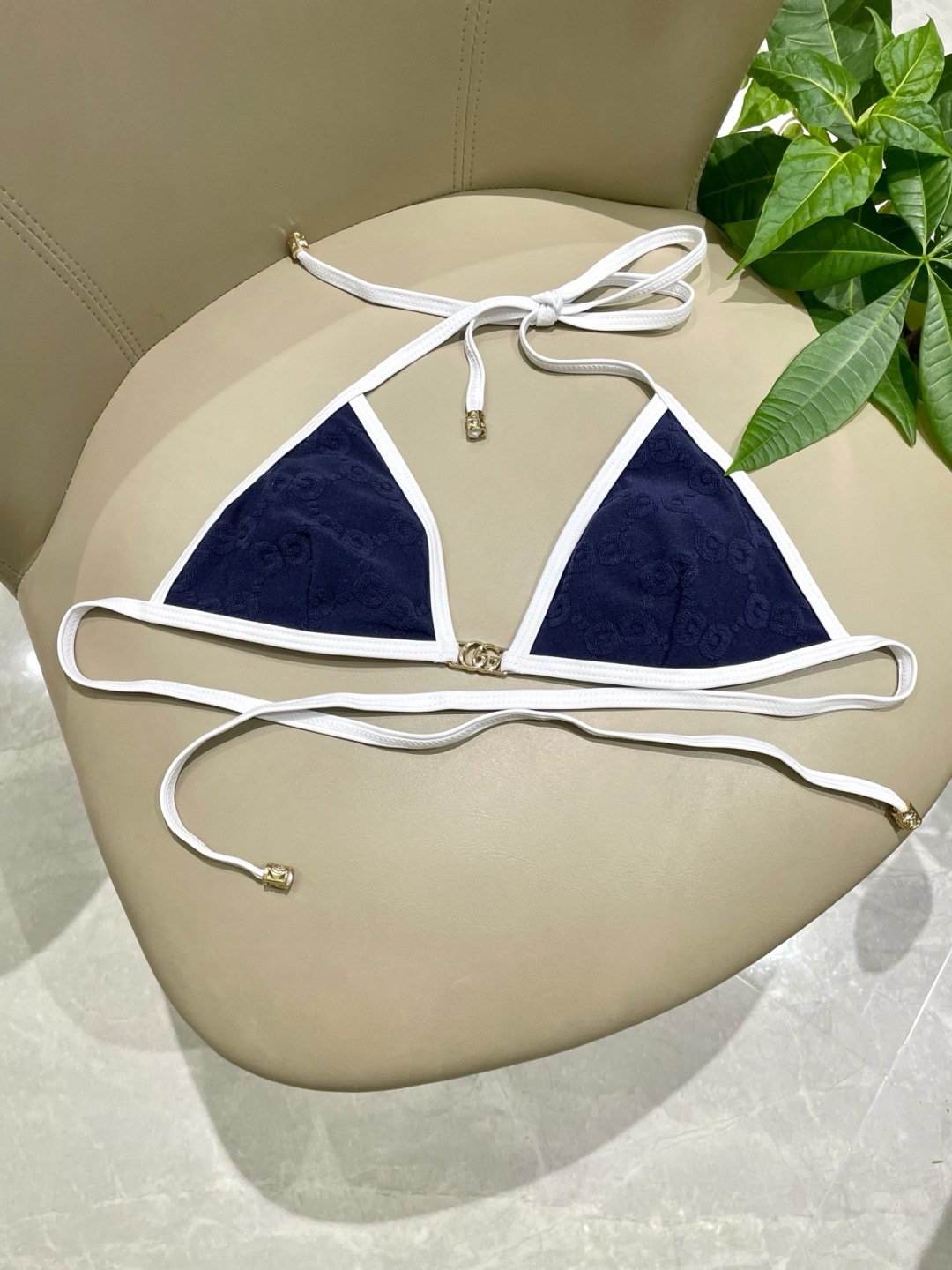 Gucci古奇新款泳衣👙❤️😍🥰适合多种场景的游泳衣🏊‍♀️海边 游泳池 温泉 水上乐园 漂流都可以😌内