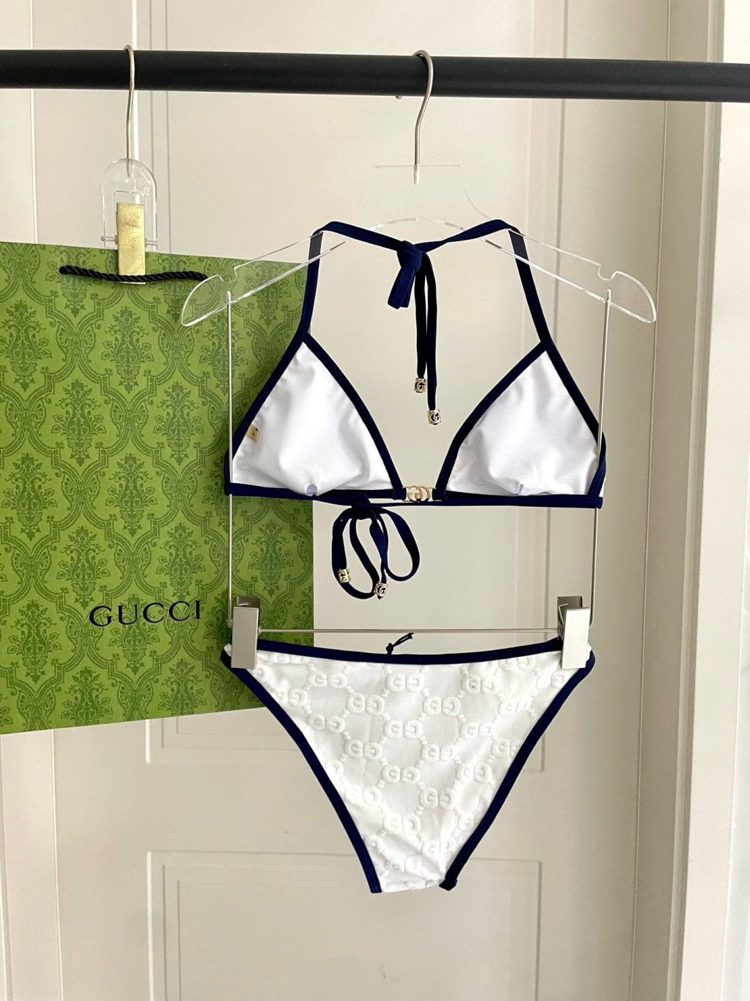 Gucci古奇新款泳衣👙❤️😍🥰适合多种场景的游泳衣🏊‍♀️海边 游泳池 温泉 水上乐园 漂流都可以😌内