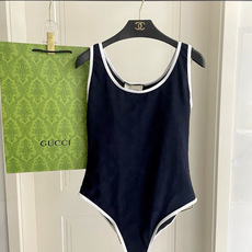 Gucci古奇新款泳衣👙❤️😍🥰适合多种场景的游泳衣🏊♀️海边 游泳池 温泉 水上乐园 漂流都可以😌内 Gucci古奇新款泳衣👙❤️😍🥰适合多种场景的游泳衣🏊♀️海边 游泳池 温泉 水上乐园 漂流都可以😌内