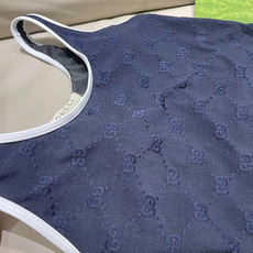 Gucci古奇新款泳衣👙❤️😍🥰适合多种场景的游泳衣🏊♀️海边 游泳池 温泉 水上乐园 漂流都可以😌内 Gucci古奇新款泳衣👙❤️😍🥰适合多种场景的游泳衣🏊♀️海边 游泳池 温泉 水上乐园 漂流都可以😌内