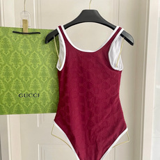 Gucci古奇新款泳衣👙❤️😍🥰适合多种场景的游泳衣🏊♀️海边 游泳池 温泉 水上乐园 漂流都可以😌内 Gucci古奇新款泳衣👙❤️😍🥰适合多种场景的游泳衣🏊♀️海边 游泳池 温泉 水上乐园 漂流都可以😌内