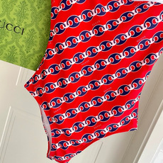 Gucci古奇新款泳衣👙❤️😍🥰适合多种场景的游泳衣🏊♀️海边 游泳池 温泉 水上乐园 漂流都可以😌内 Gucci古奇新款泳衣👙❤️😍🥰适合多种场景的游泳衣🏊♀️海边 游泳池 温泉 水上乐园 漂流都可以😌内